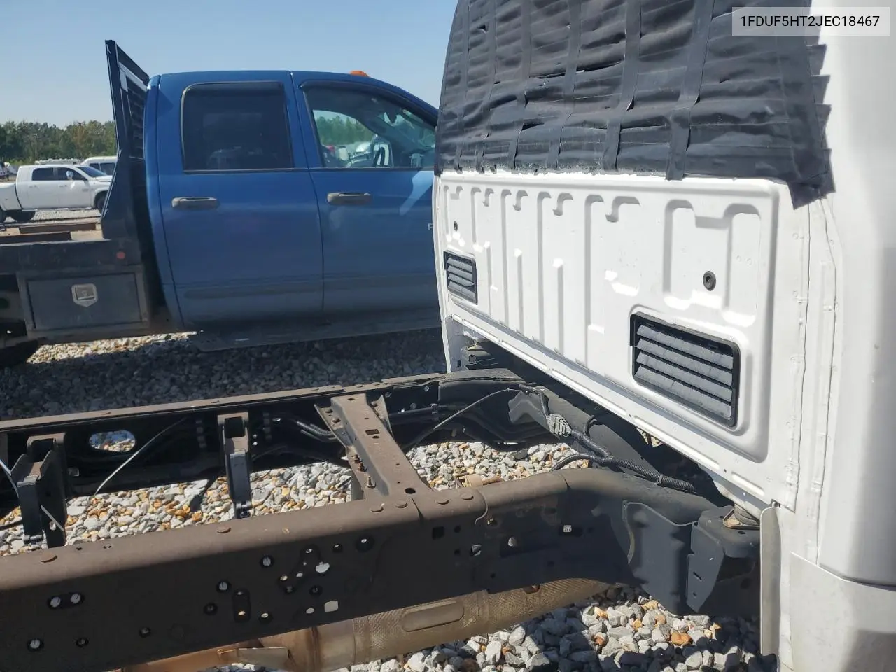 2018 Ford F550 Super Duty VIN: 1FDUF5HT2JEC18467 Lot: 80374755
