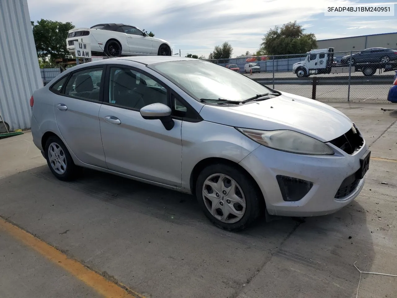 3FADP4BJ1BM240951 2011 Ford Fiesta Se