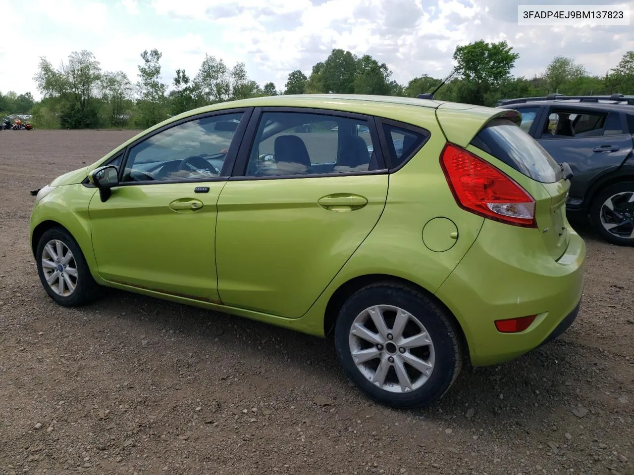 2011 Ford Fiesta Se VIN: 3FADP4EJ9BM137823 Lot: 55809184