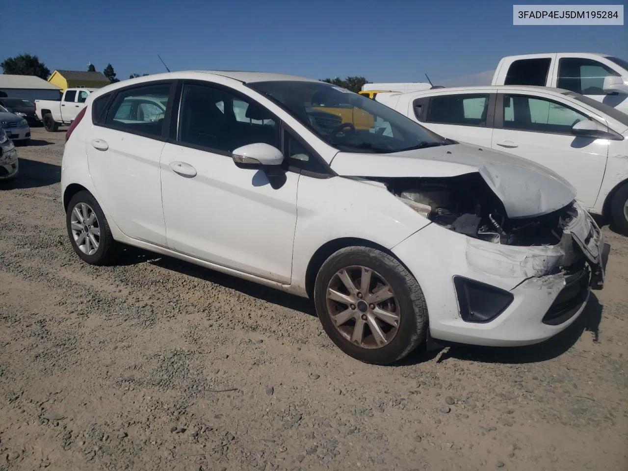 3FADP4EJ5DM195284 2013 Ford Fiesta Se