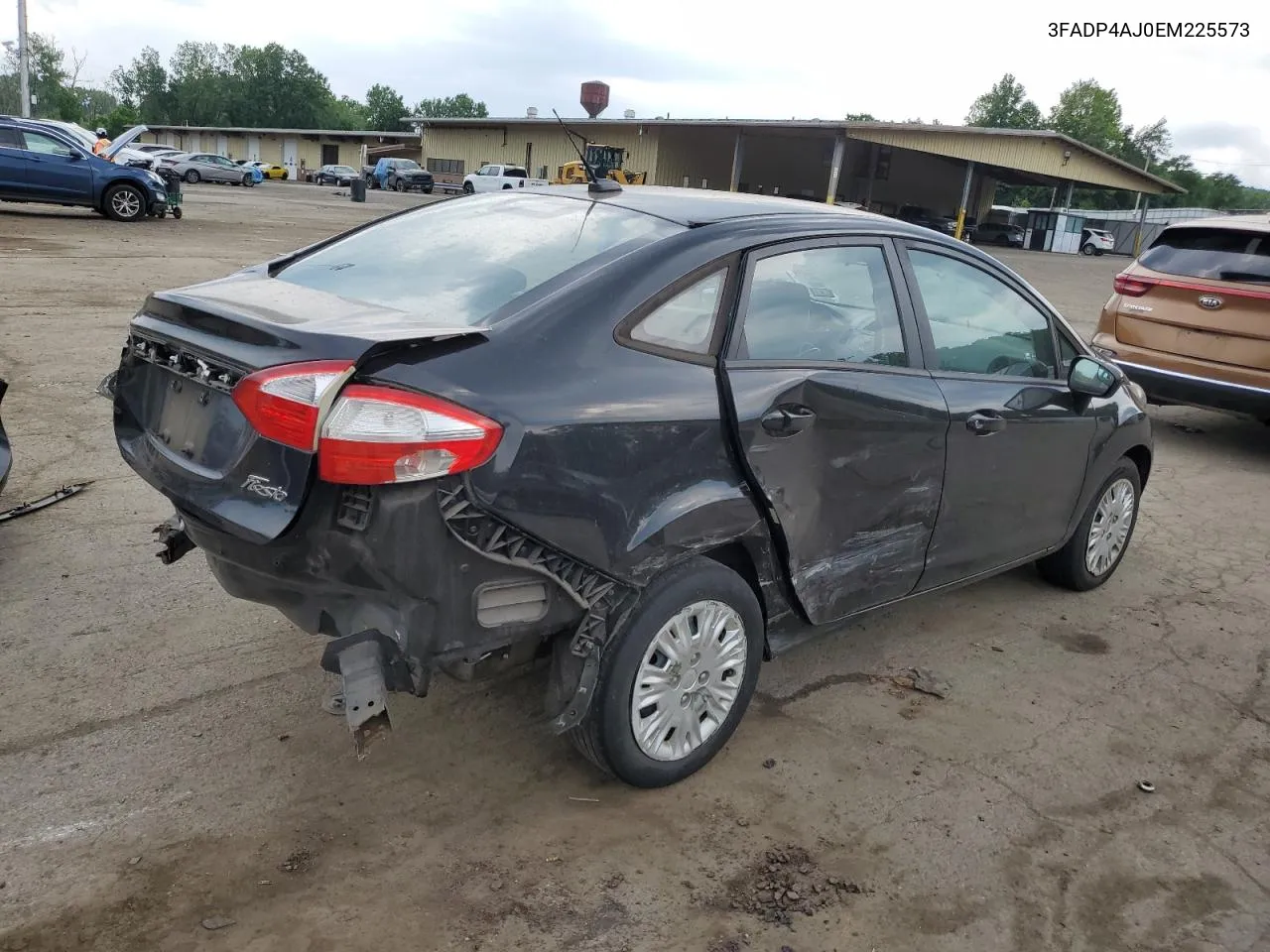 3FADP4AJ0EM225573 2014 Ford Fiesta S