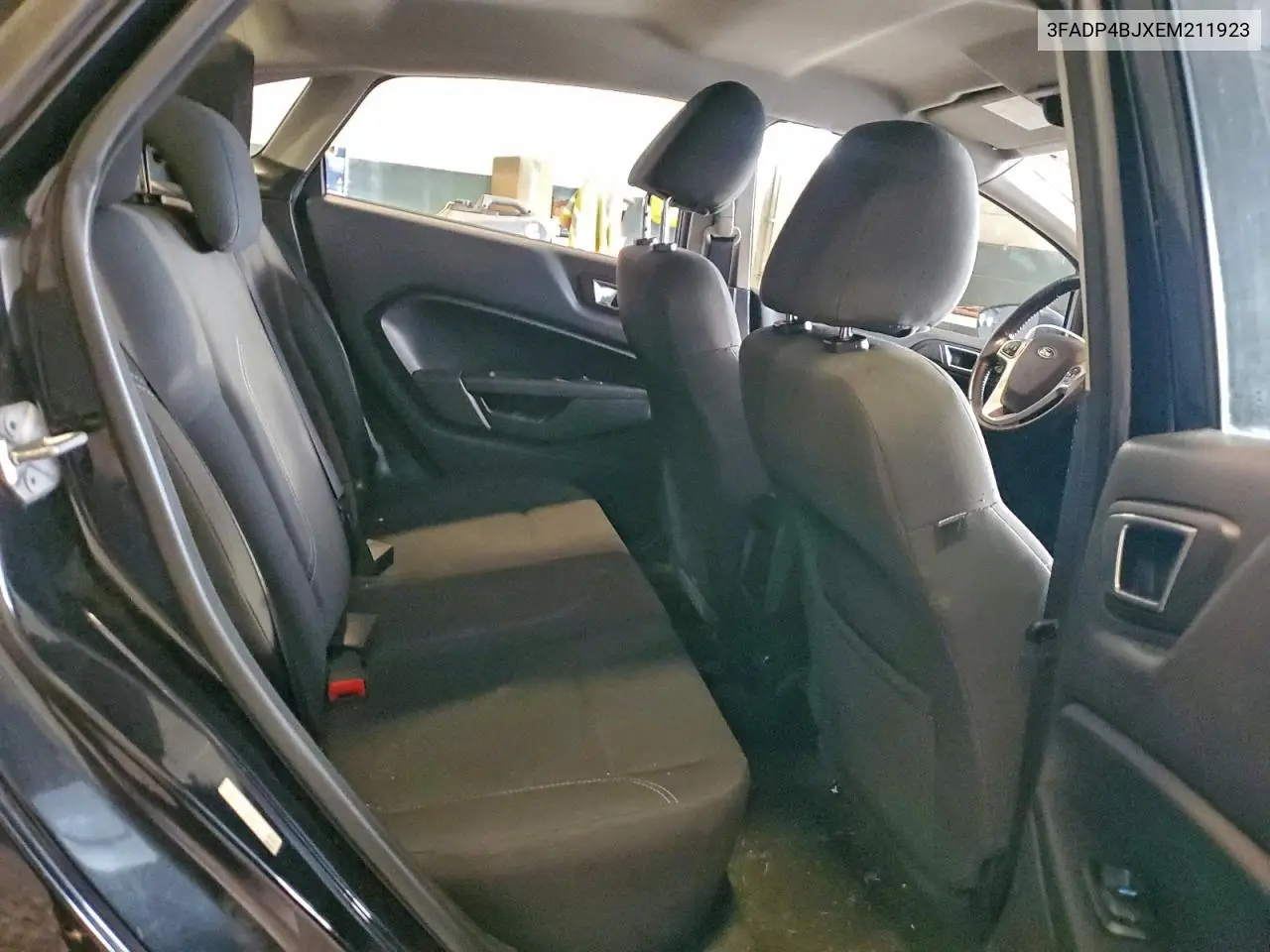3FADP4BJXEM211923 2014 Ford Fiesta Se