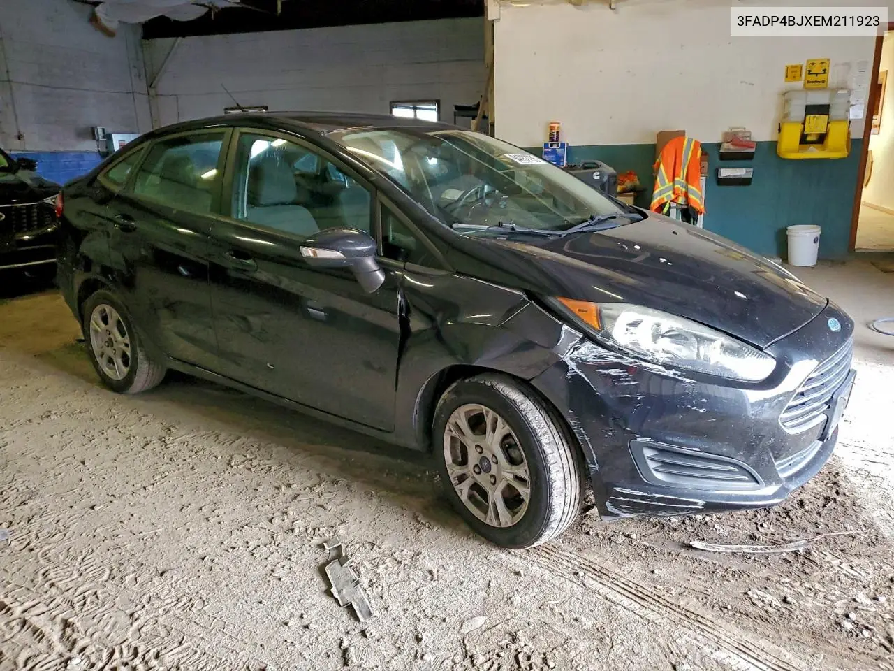 3FADP4BJXEM211923 2014 Ford Fiesta Se