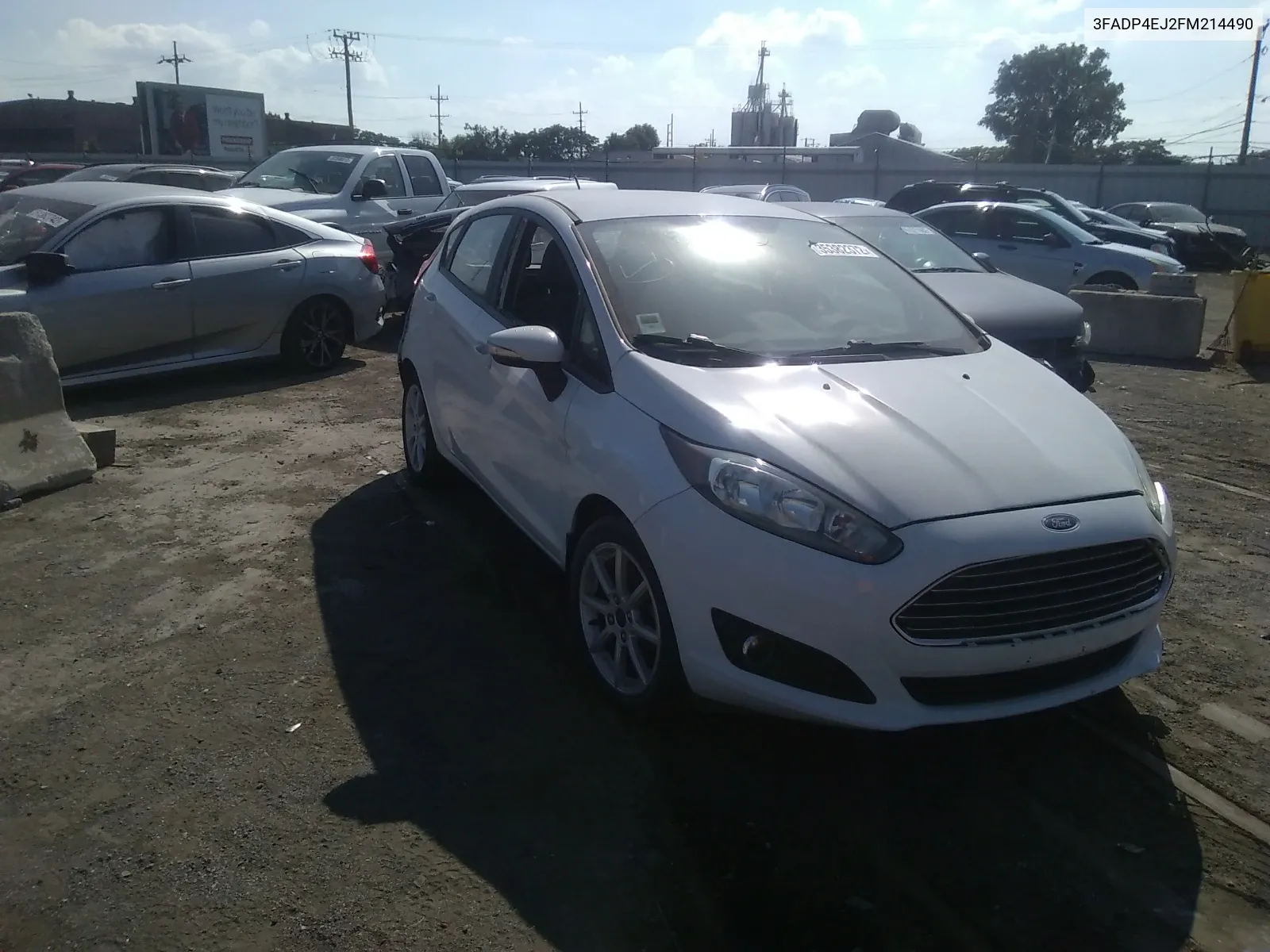 3FADP4EJ2FM214490 2015 Ford Fiesta Se