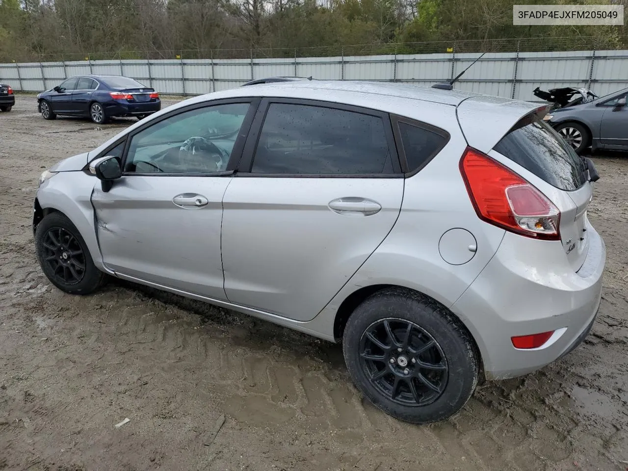 3FADP4EJXFM205049 2015 Ford Fiesta Se