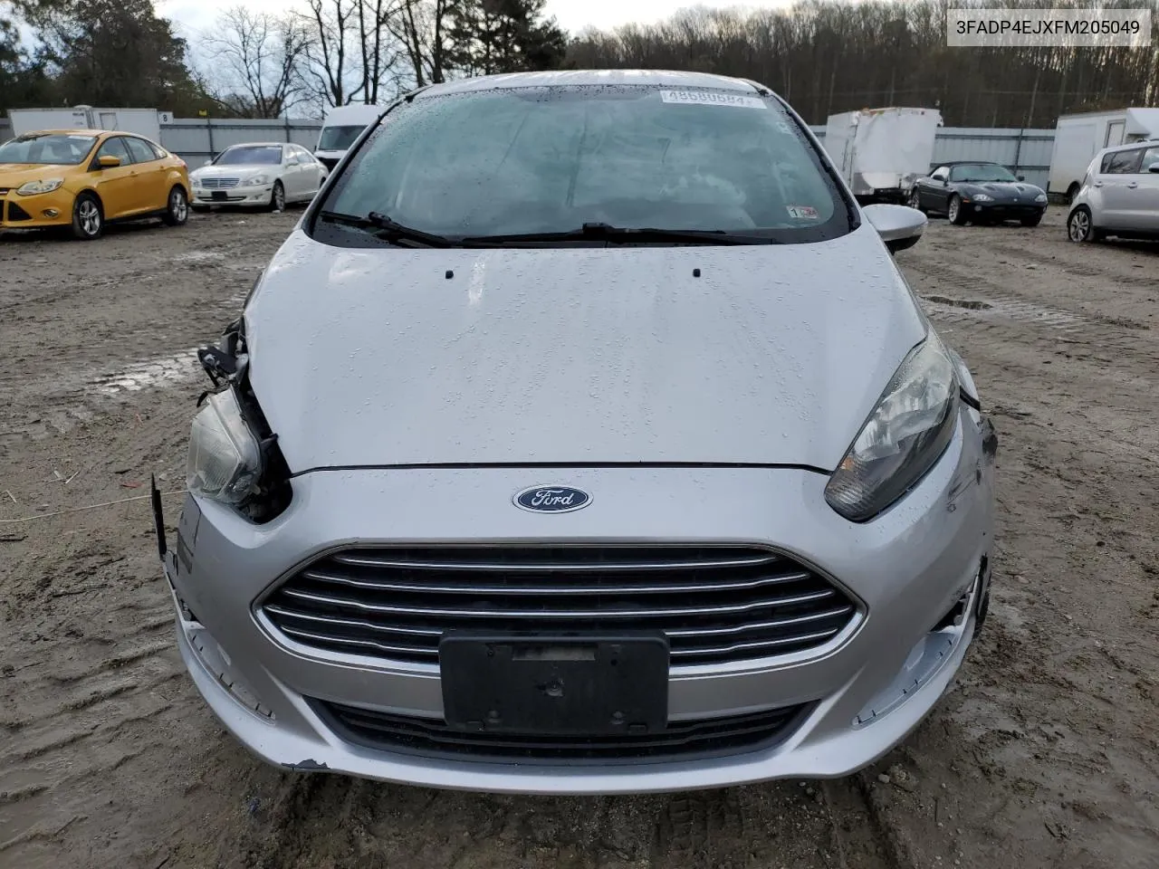 3FADP4EJXFM205049 2015 Ford Fiesta Se