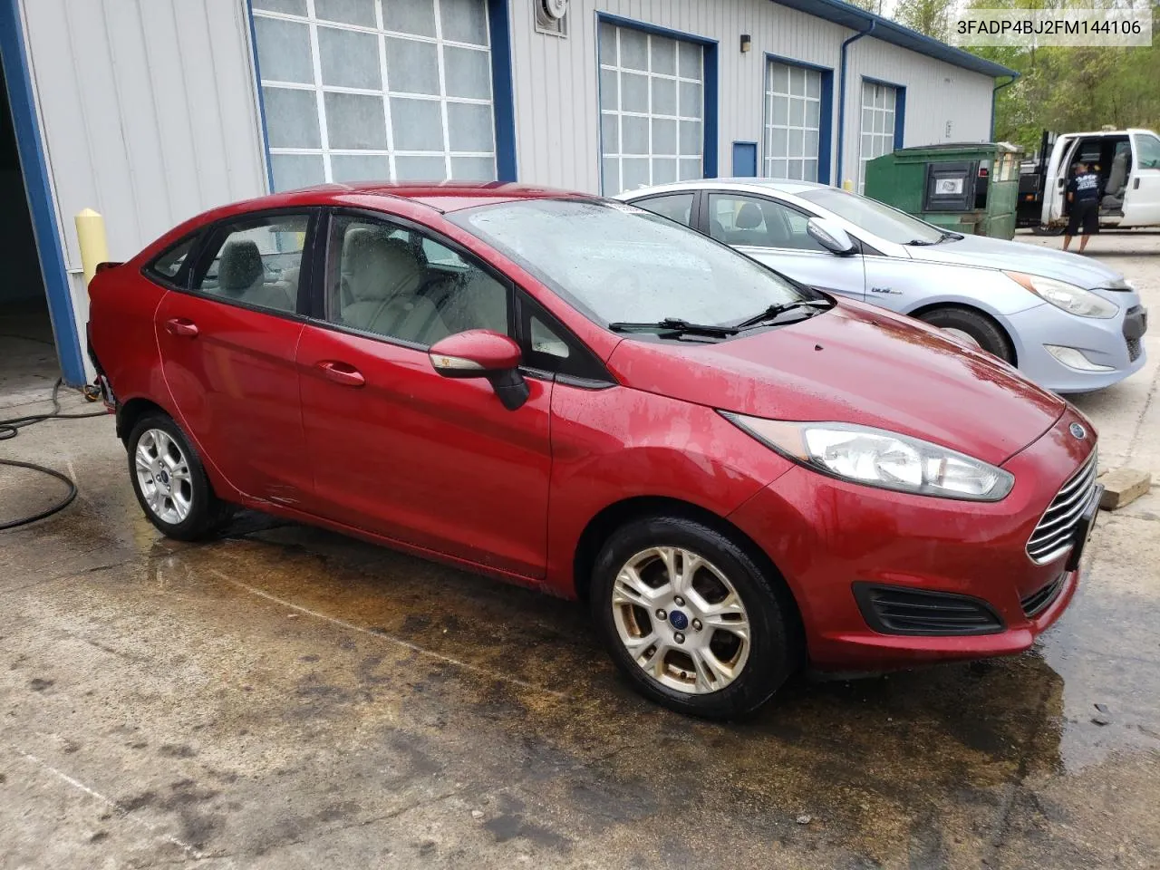 3FADP4BJ2FM144106 2015 Ford Fiesta Se