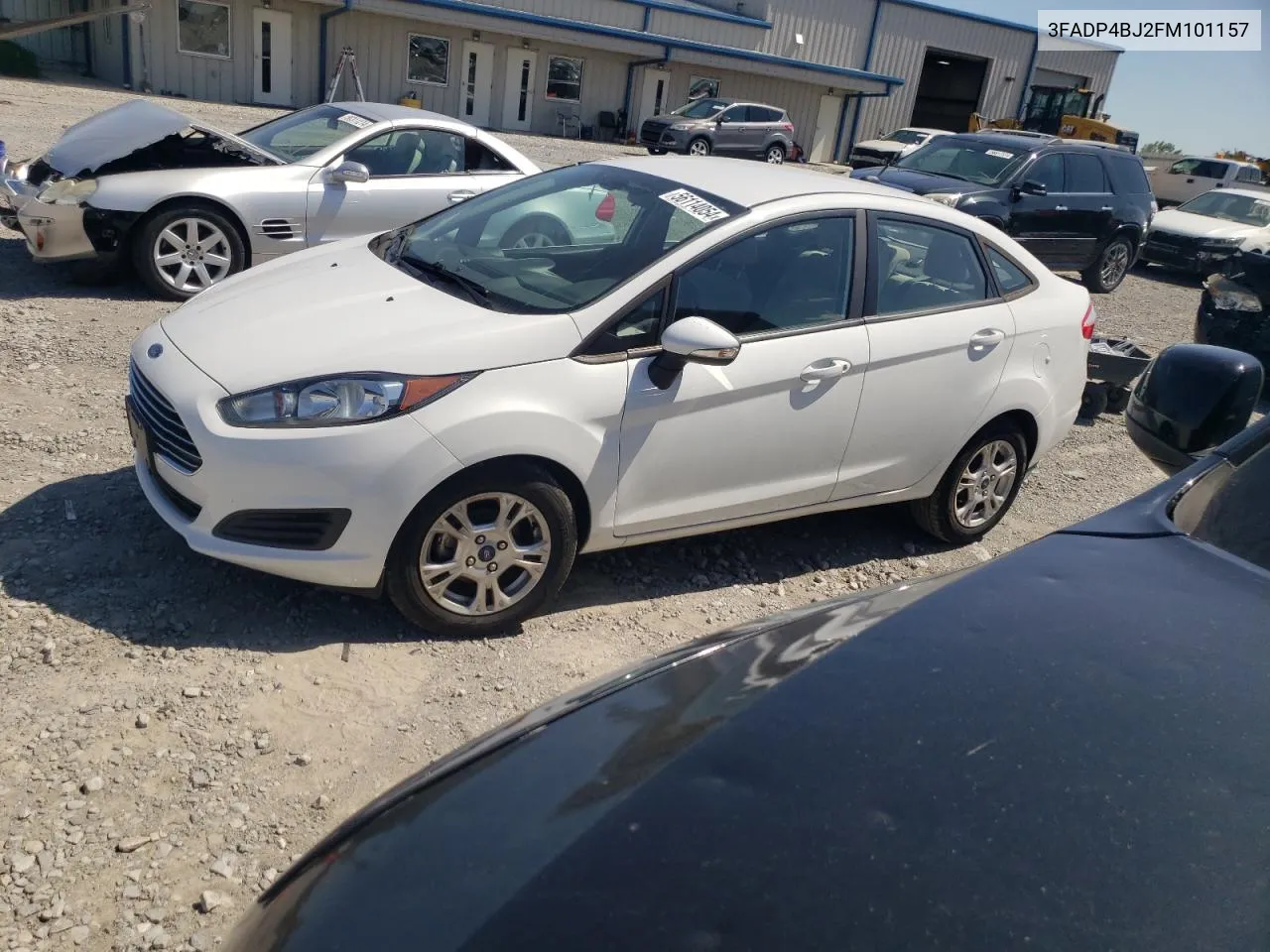 3FADP4BJ2FM101157 2015 Ford Fiesta Se