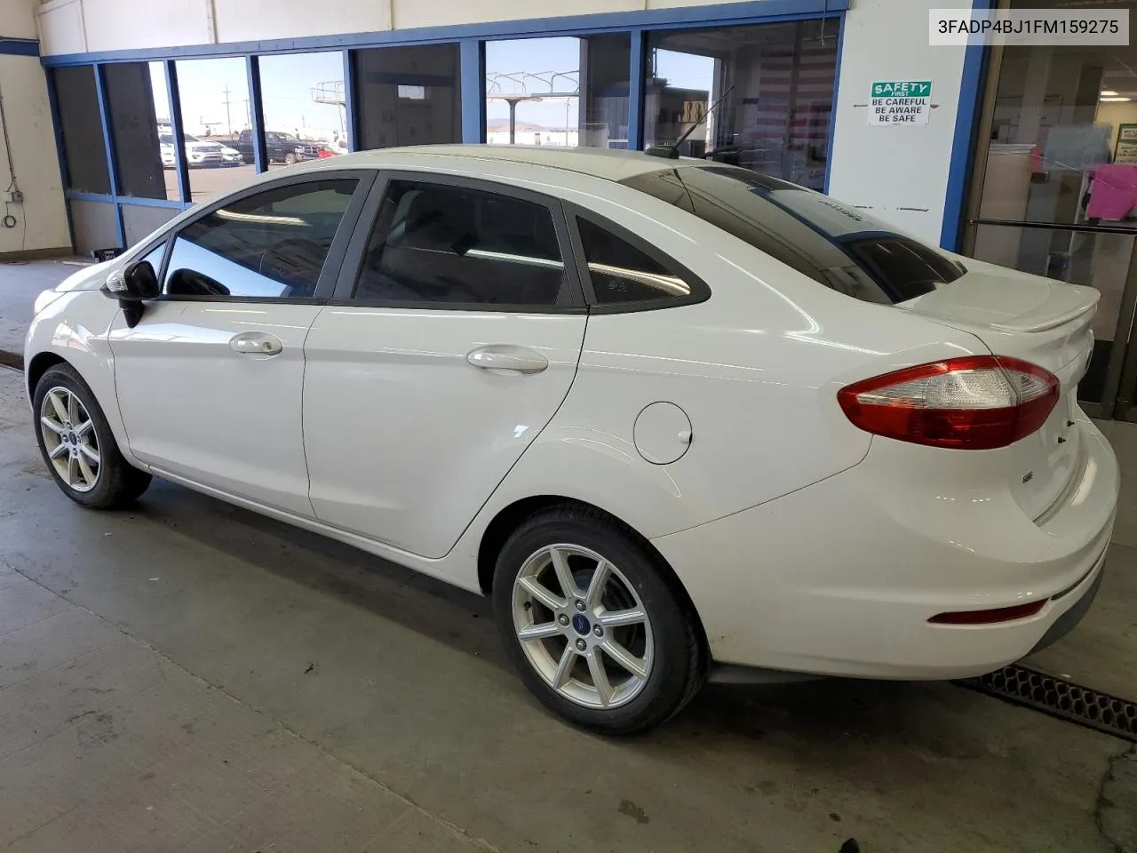 3FADP4BJ1FM159275 2015 Ford Fiesta Se