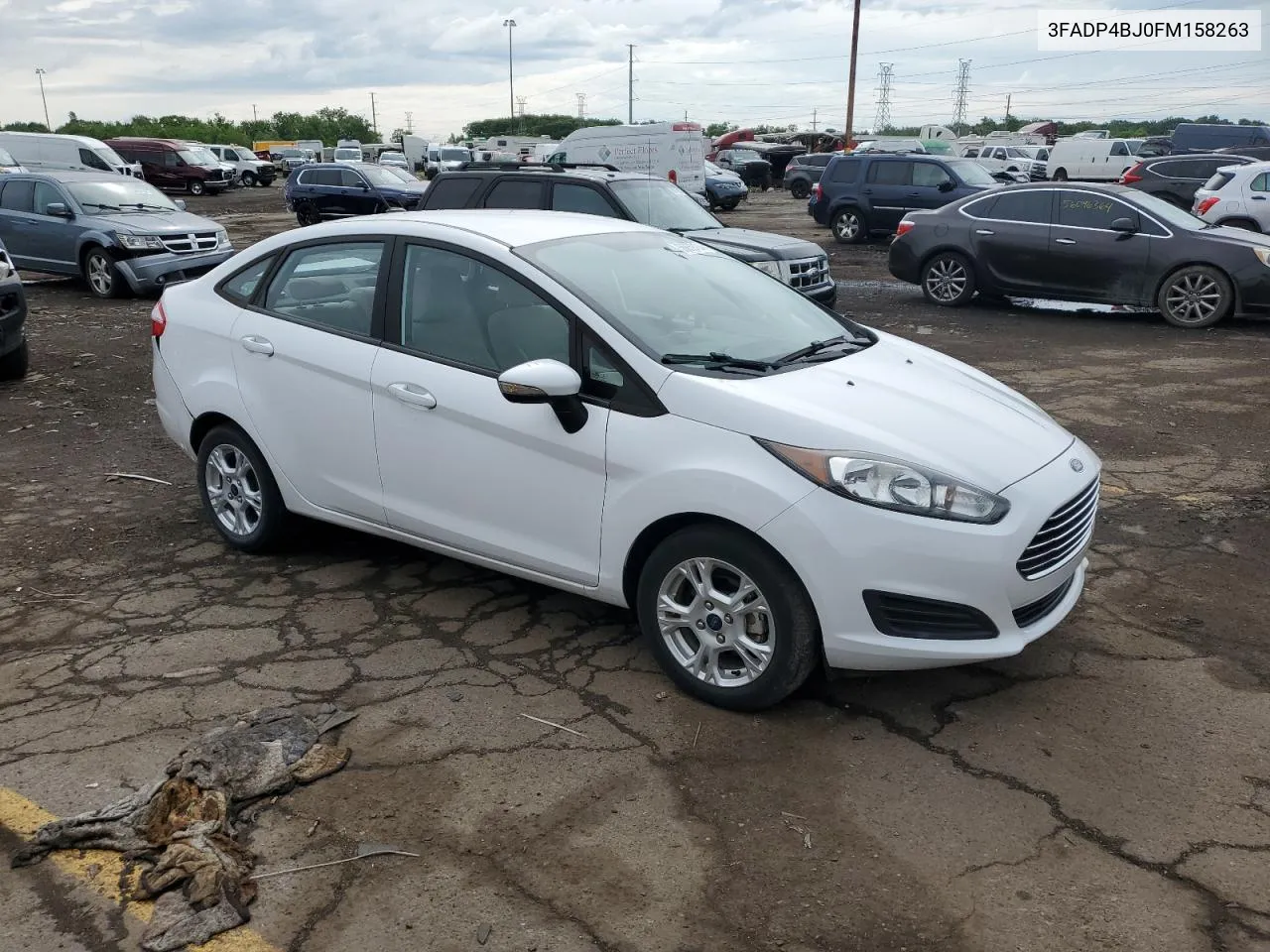 3FADP4BJ0FM158263 2015 Ford Fiesta Se