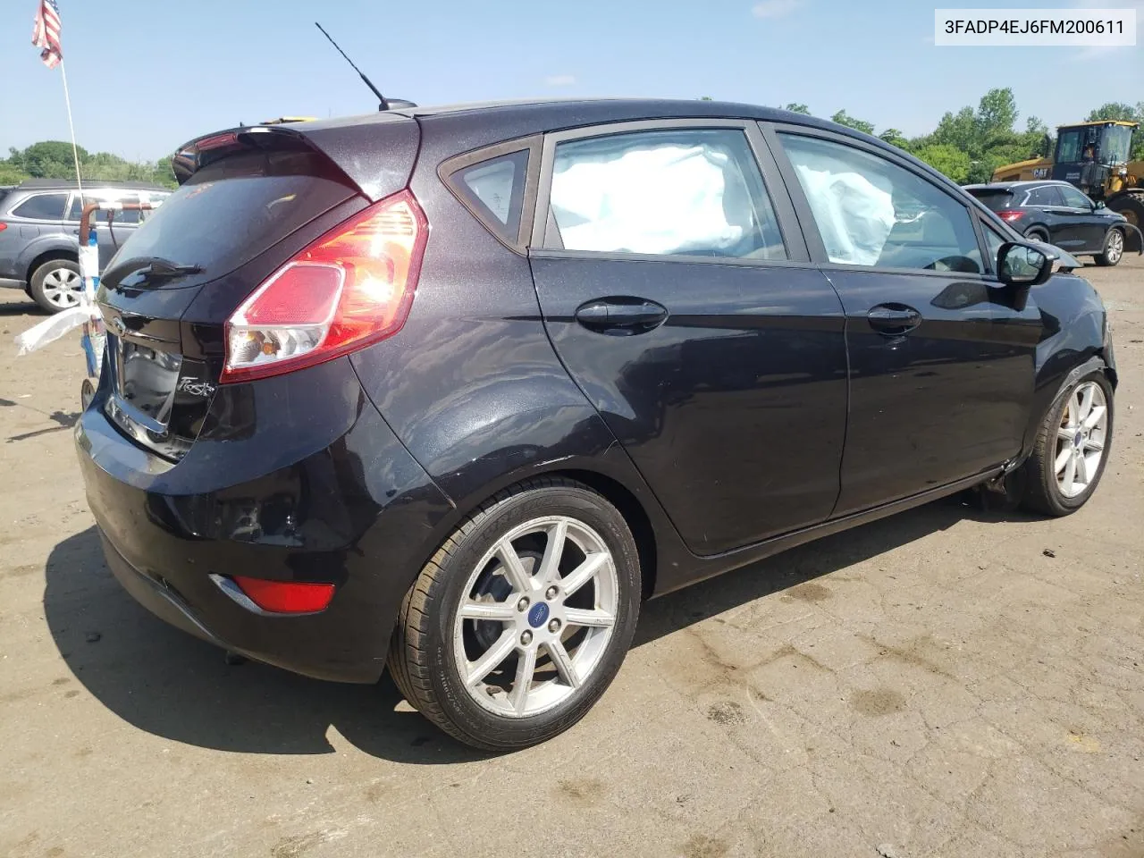 3FADP4EJ6FM200611 2015 Ford Fiesta Se