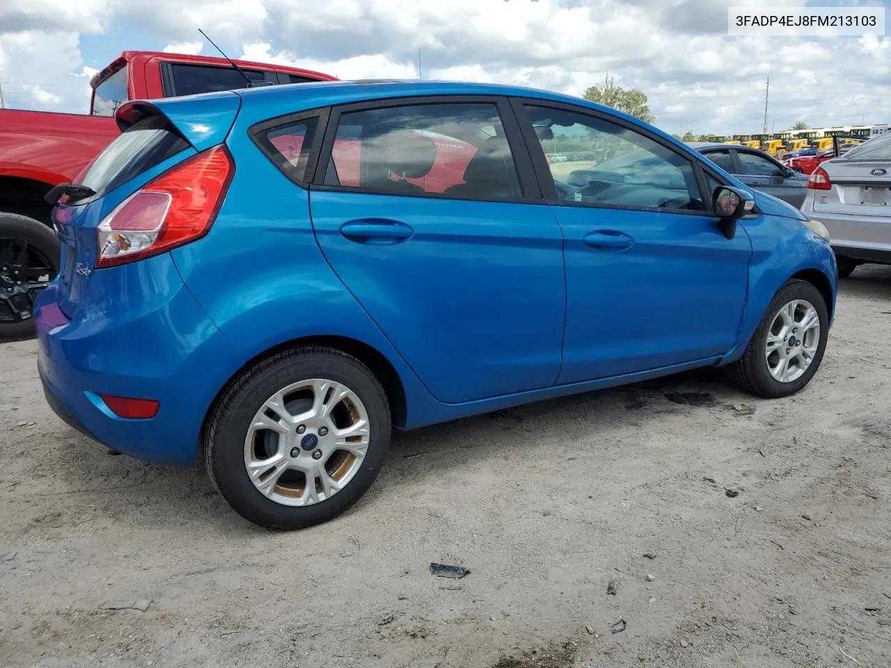 3FADP4EJ8FM213103 2015 Ford Fiesta Se