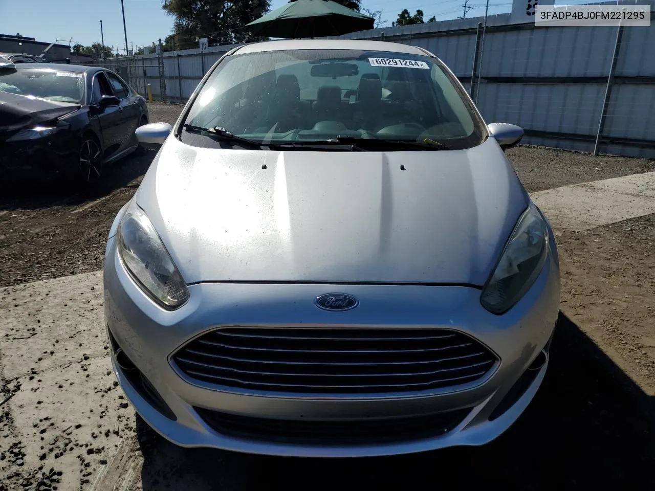 3FADP4BJ0FM221295 2015 Ford Fiesta Se