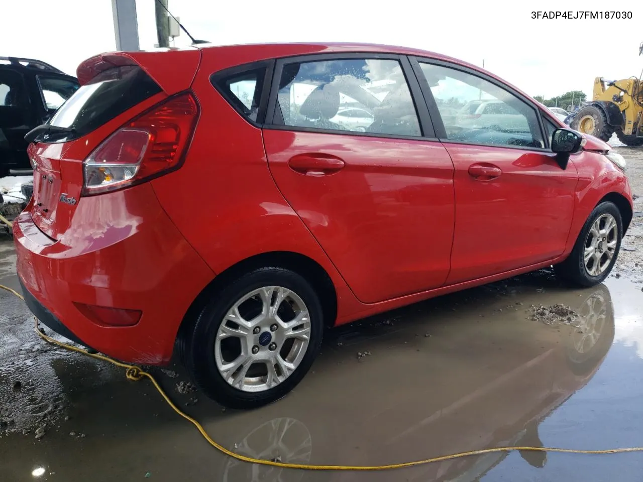 3FADP4EJ7FM187030 2015 Ford Fiesta Se