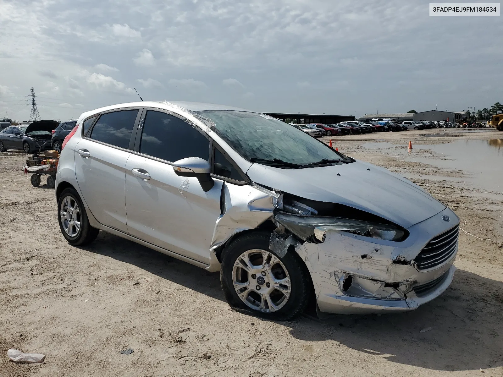 3FADP4EJ9FM184534 2015 Ford Fiesta Se