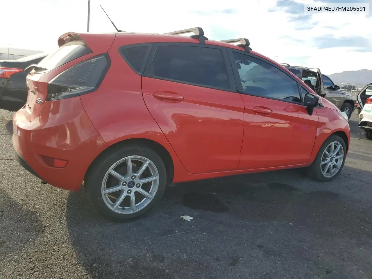 3FADP4EJ7FM205591 2015 Ford Fiesta Se