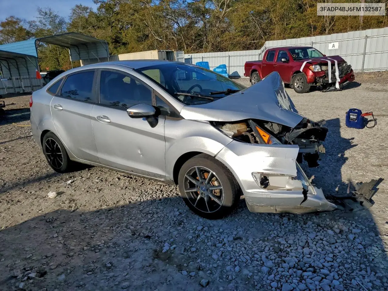 3FADP4BJ6FM132587 2015 Ford Fiesta Se