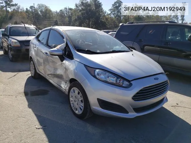 3FADP4AJ2GM192949 2016 Ford Fiesta S