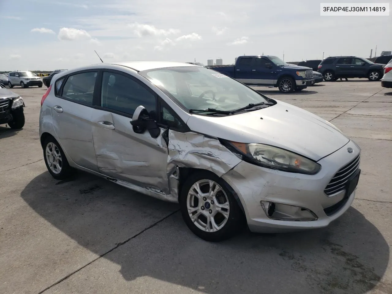 3FADP4EJ3GM114819 2016 Ford Fiesta Se