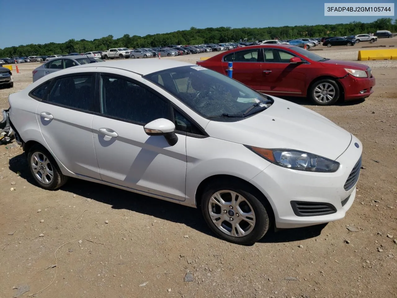 3FADP4BJ2GM105744 2016 Ford Fiesta Se