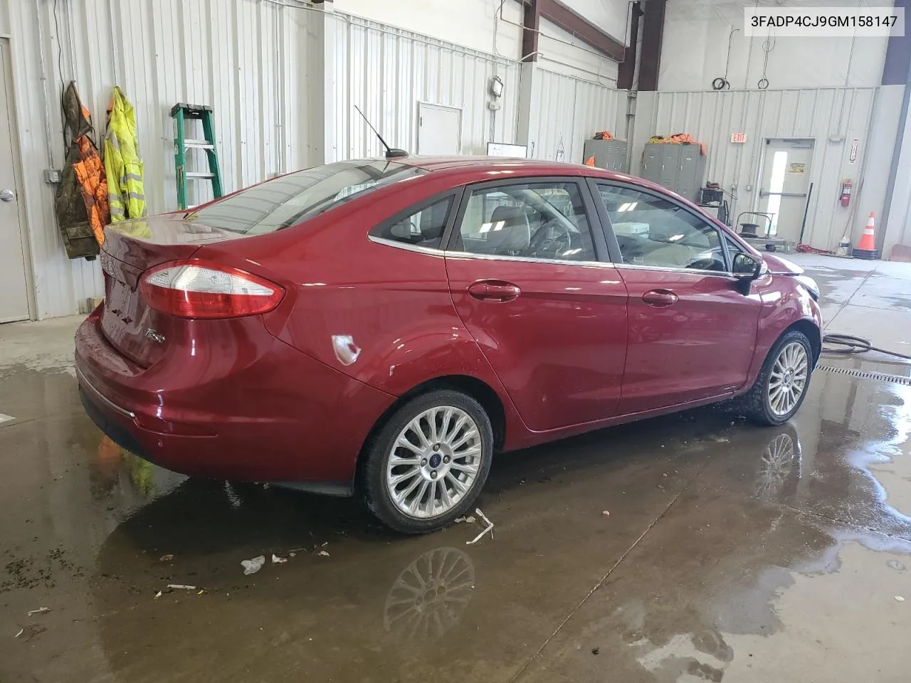 3FADP4CJ9GM158147 2016 Ford Fiesta Titanium