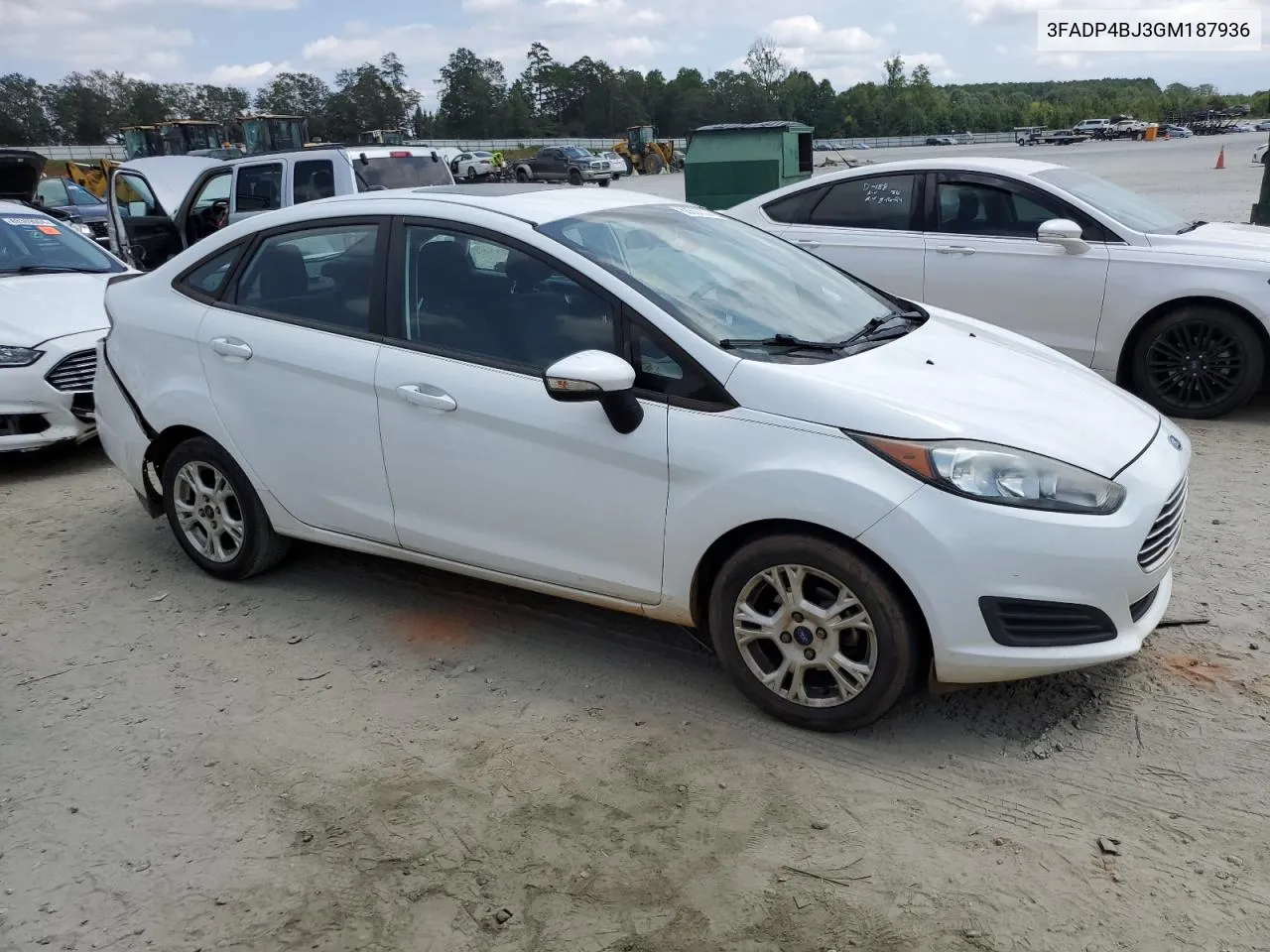 3FADP4BJ3GM187936 2016 Ford Fiesta Se