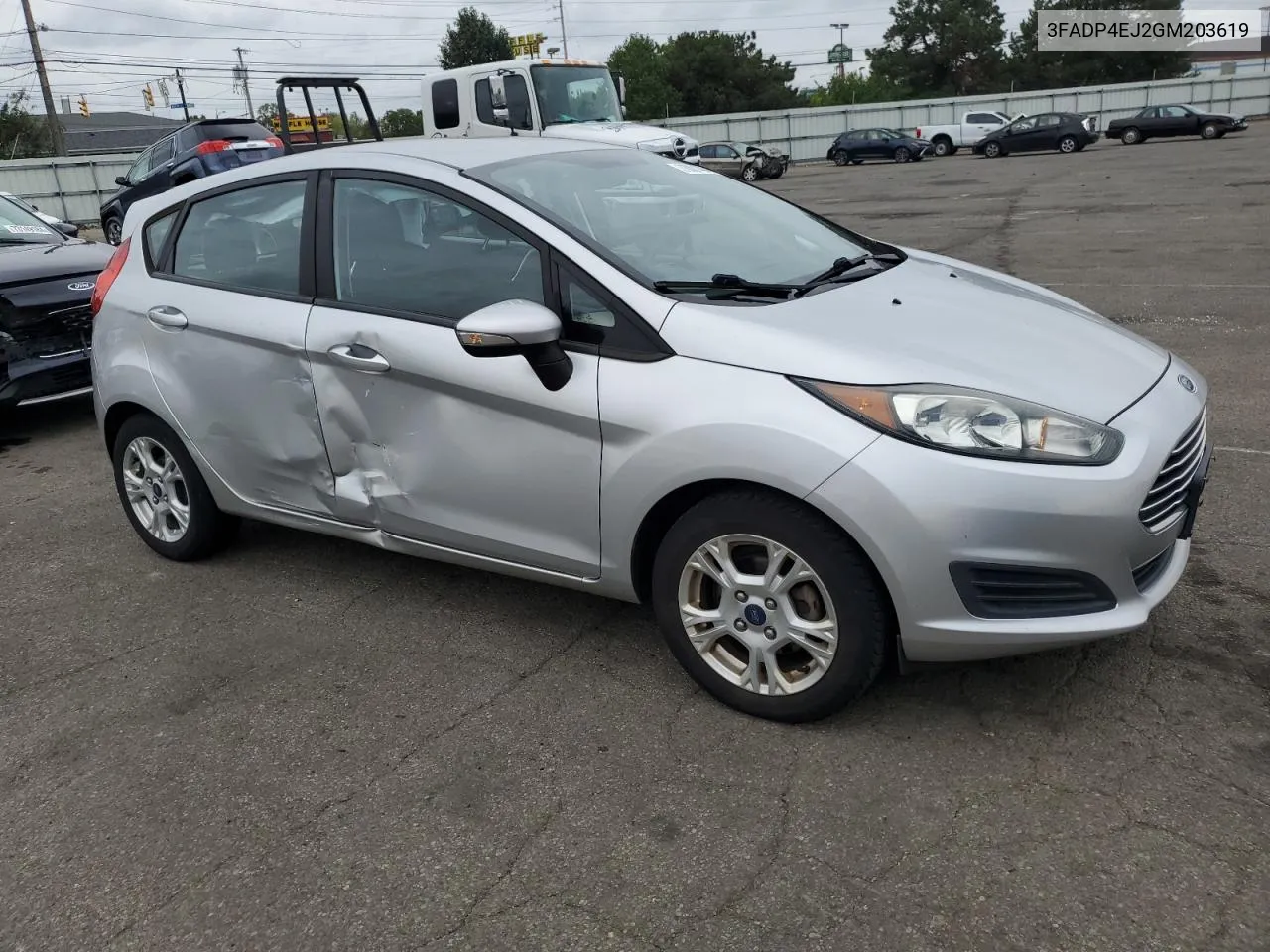 3FADP4EJ2GM203619 2016 Ford Fiesta Se