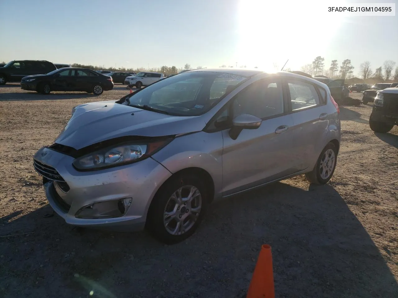 2016 Ford Fiesta Se VIN: 3FADP4EJ1GM104595 Lot: 82564373