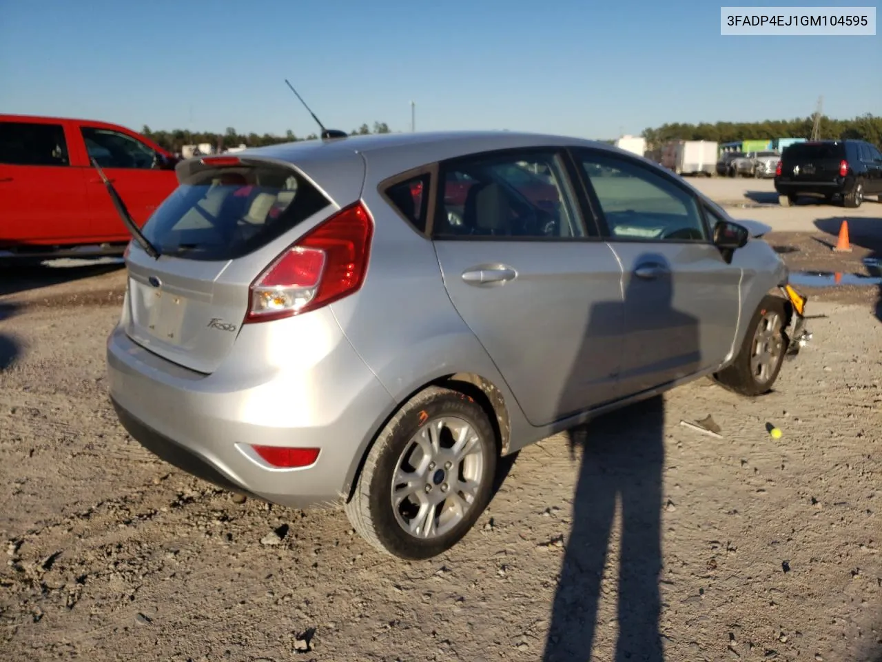 2016 Ford Fiesta Se VIN: 3FADP4EJ1GM104595 Lot: 82564373