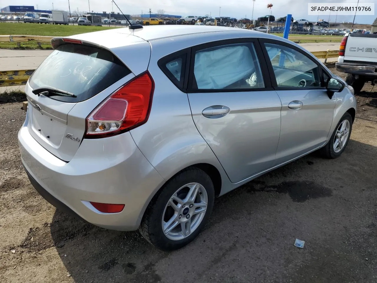 3FADP4EJ9HM119766 2017 Ford Fiesta Se