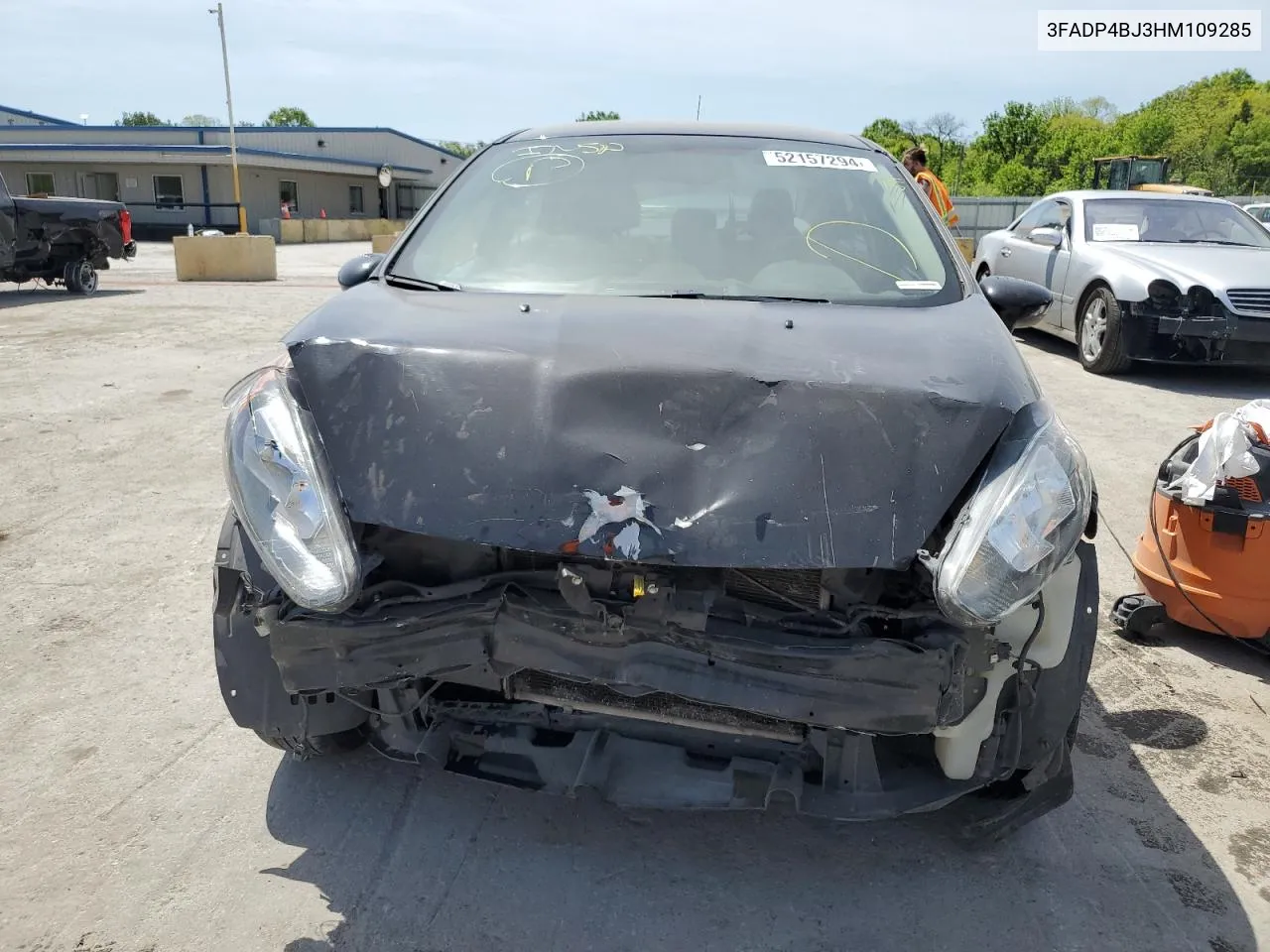 3FADP4BJ3HM109285 2017 Ford Fiesta Se