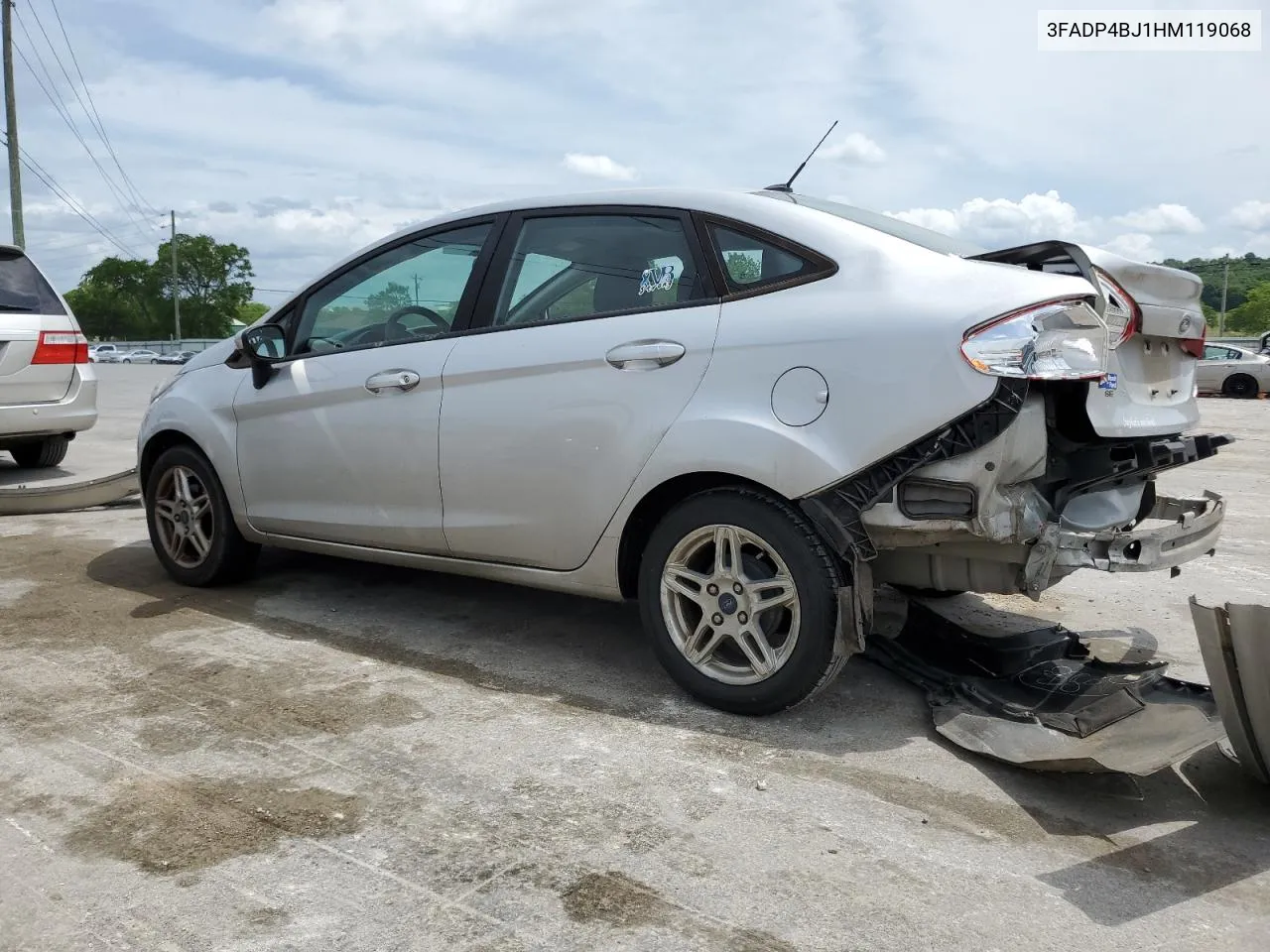 3FADP4BJ1HM119068 2017 Ford Fiesta Se