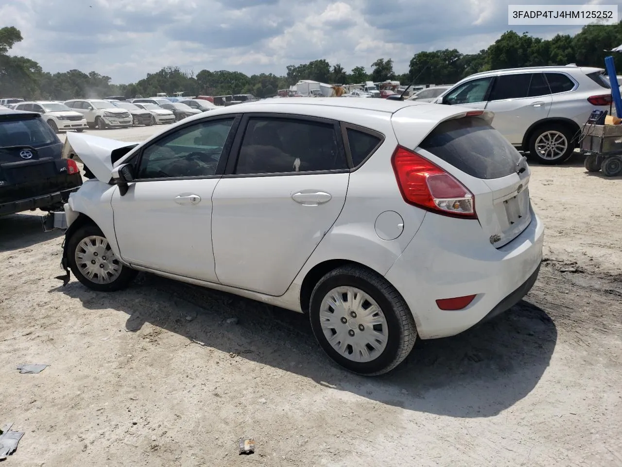 3FADP4TJ4HM125252 2017 Ford Fiesta S