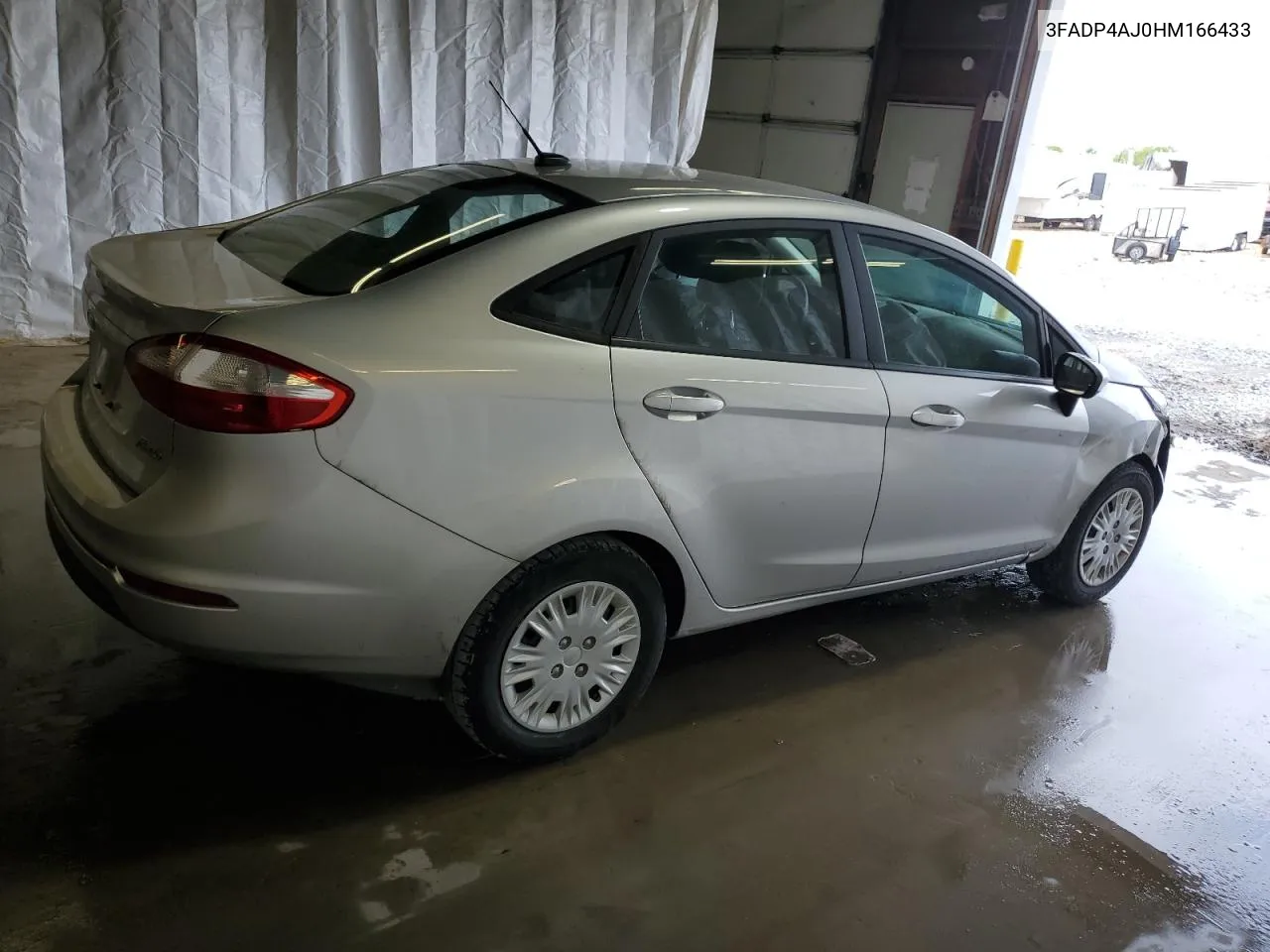 2017 Ford Fiesta S VIN: 3FADP4AJ0HM166433 Lot: 54879924