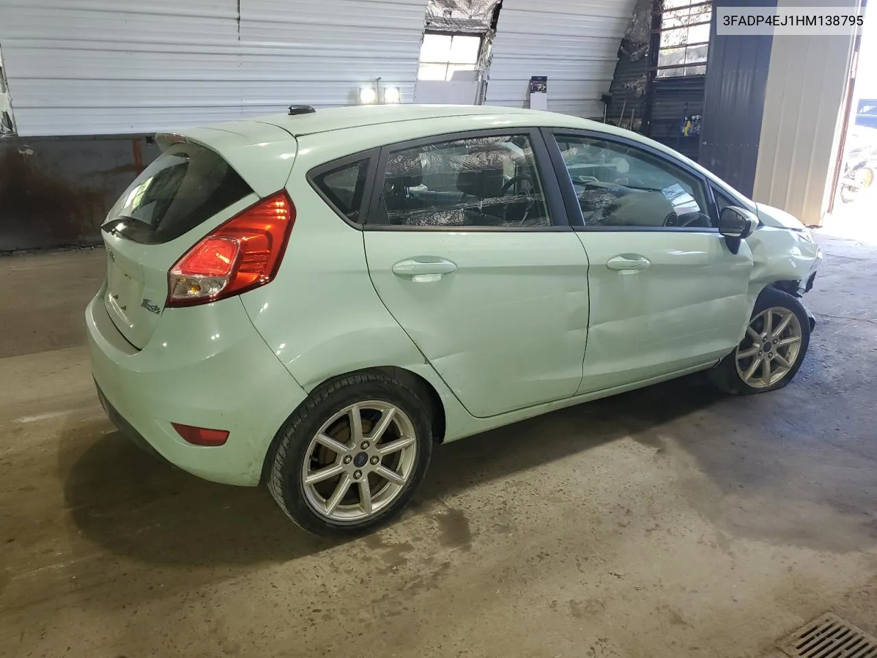 3FADP4EJ1HM138795 2017 Ford Fiesta Se