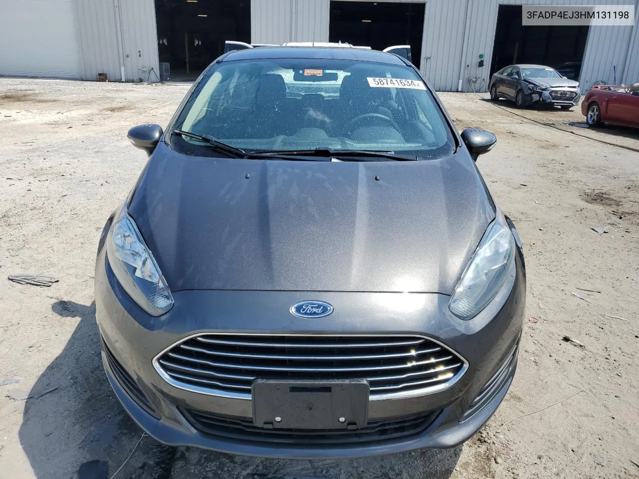 3FADP4EJ3HM131198 2017 Ford Fiesta Se