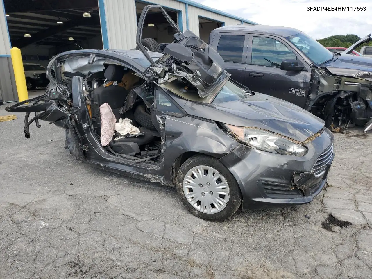 3FADP4EE4HM117653 2017 Ford Fiesta Se