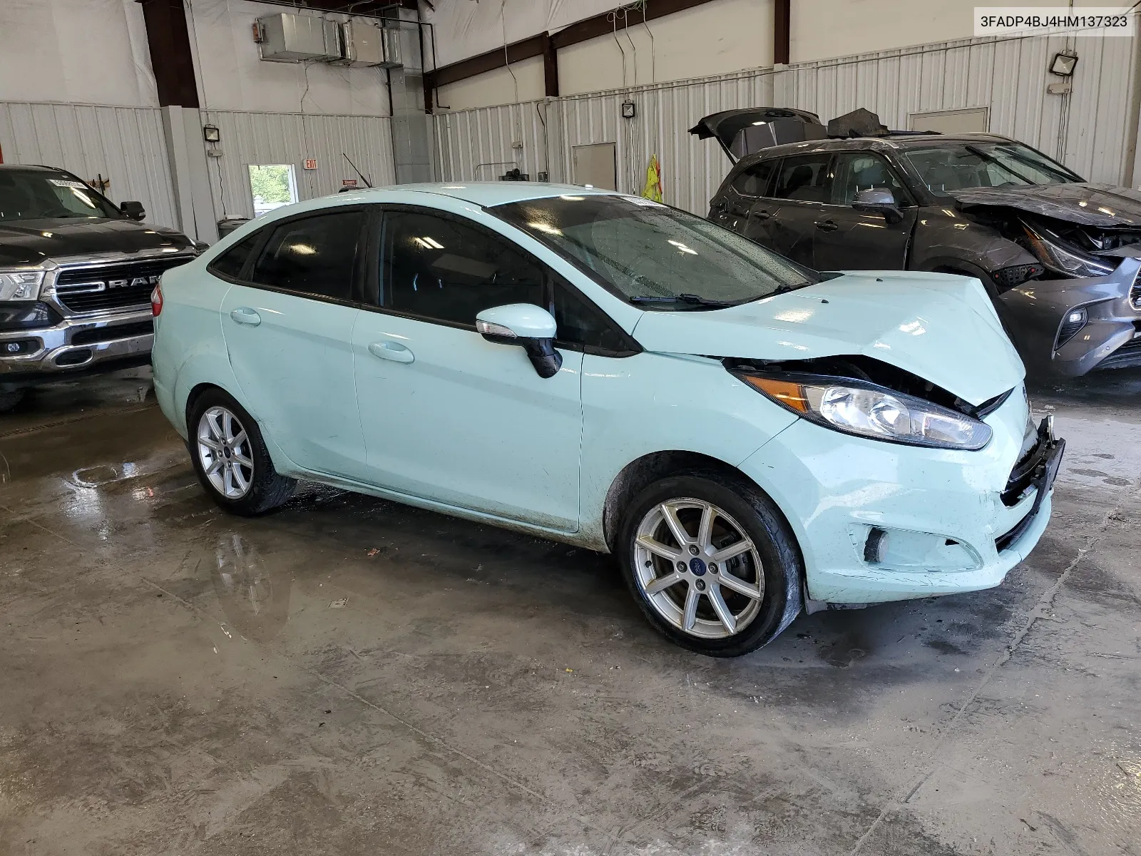 3FADP4BJ4HM137323 2017 Ford Fiesta Se