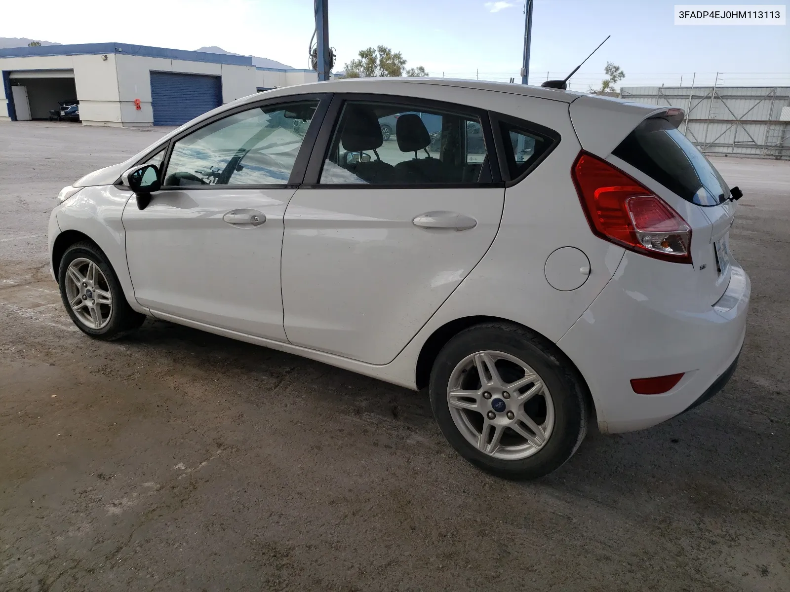 3FADP4EJ0HM113113 2017 Ford Fiesta Se