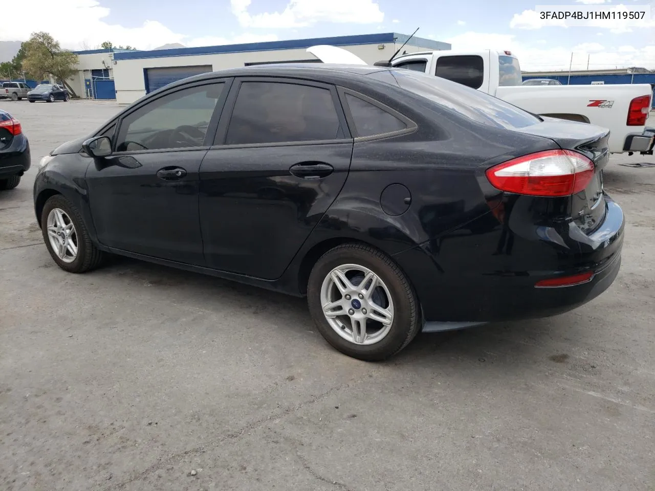 3FADP4BJ1HM119507 2017 Ford Fiesta Se