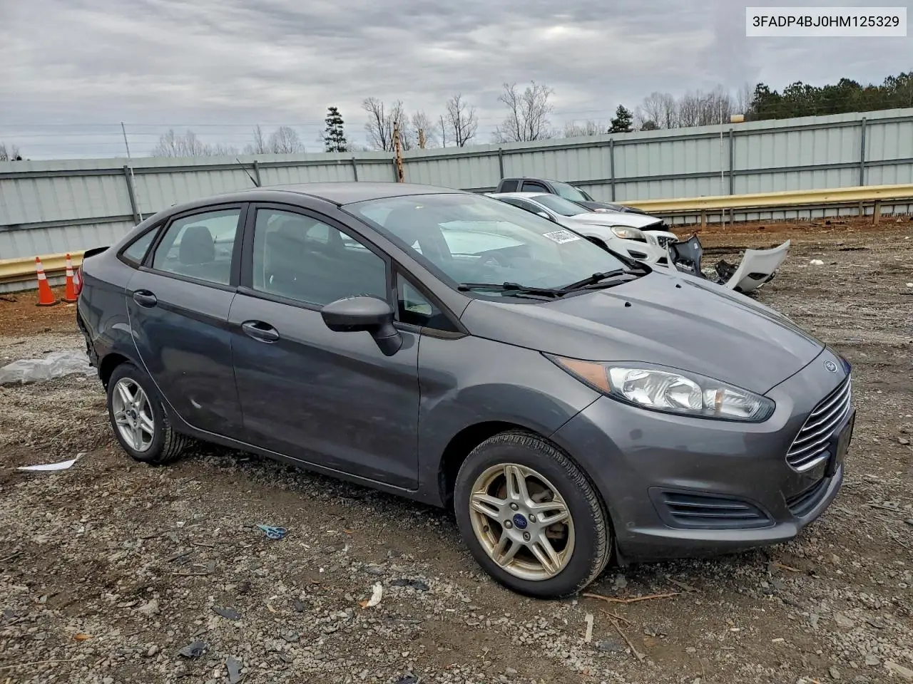 3FADP4BJ0HM125329 2017 Ford Fiesta Se
