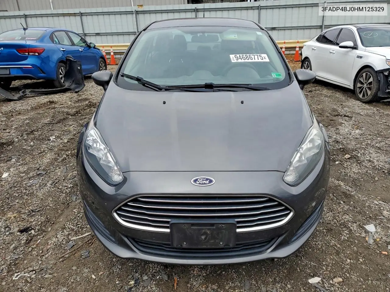 3FADP4BJ0HM125329 2017 Ford Fiesta Se