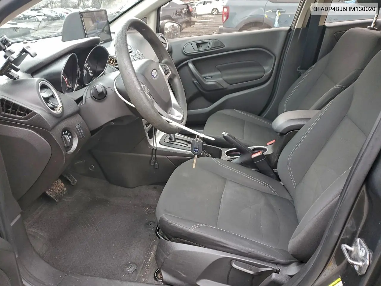 3FADP4BJ6HM130020 2017 Ford Fiesta Se