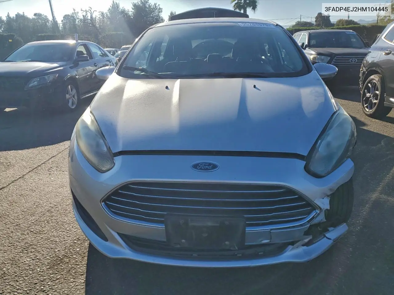 3FADP4EJ2HM104445 2017 Ford Fiesta Se