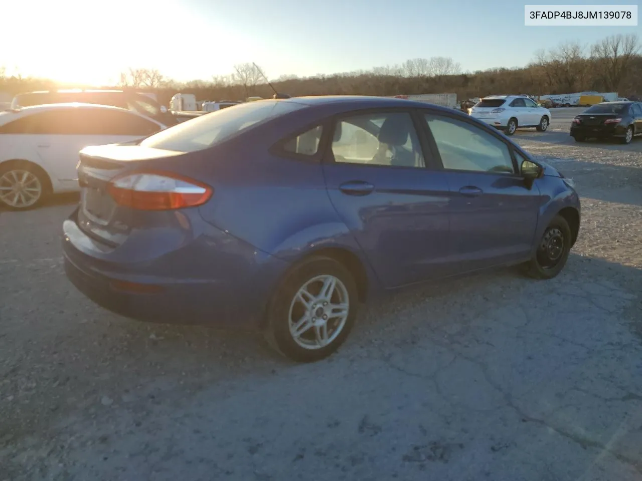 3FADP4BJ8JM139078 2018 Ford Fiesta Se