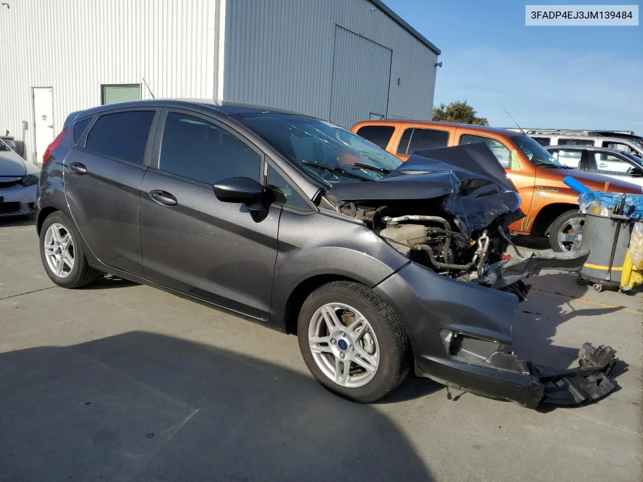 3FADP4EJ3JM139484 2018 Ford Fiesta Se