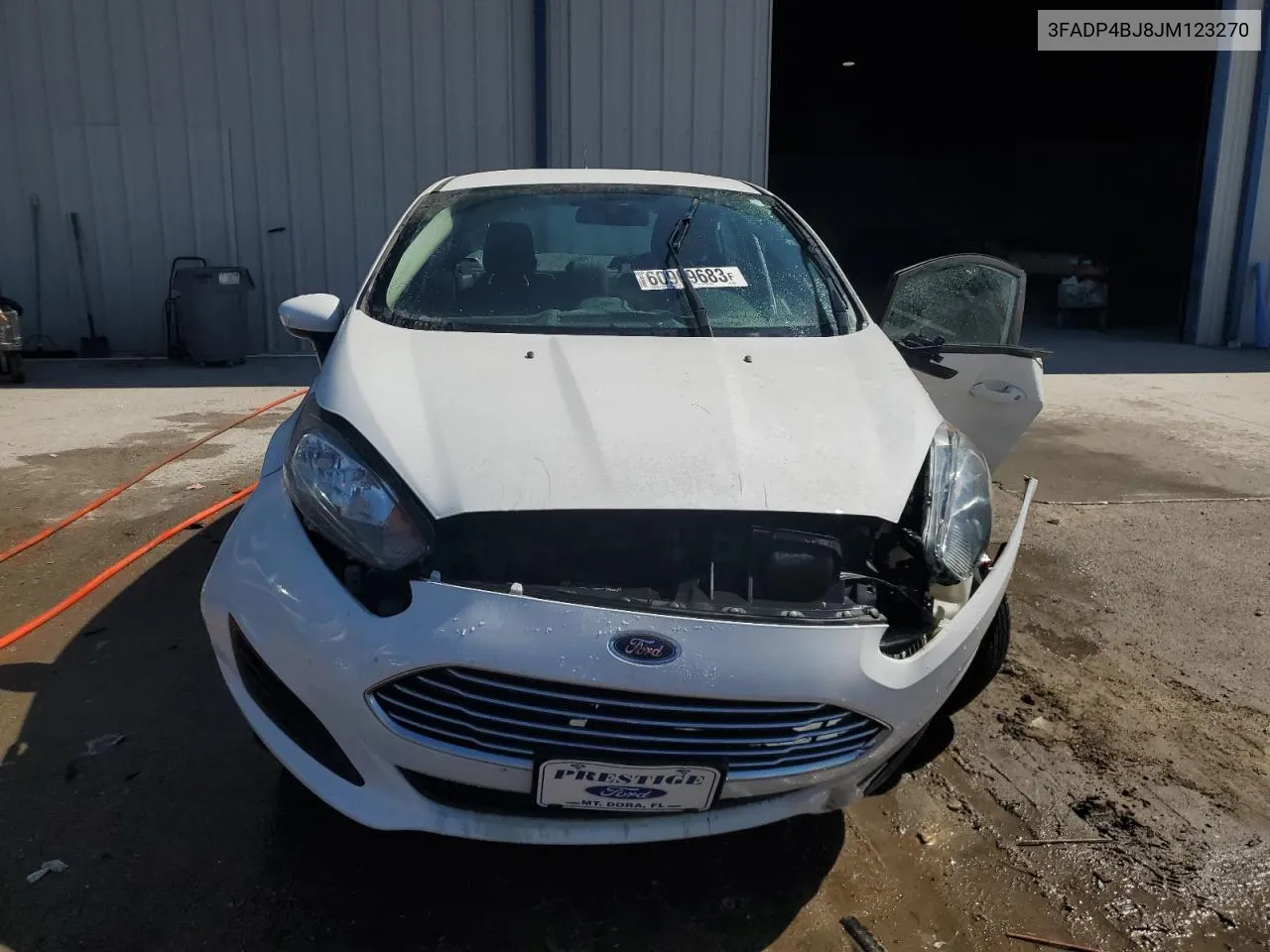 3FADP4BJ8JM123270 2018 Ford Fiesta Se