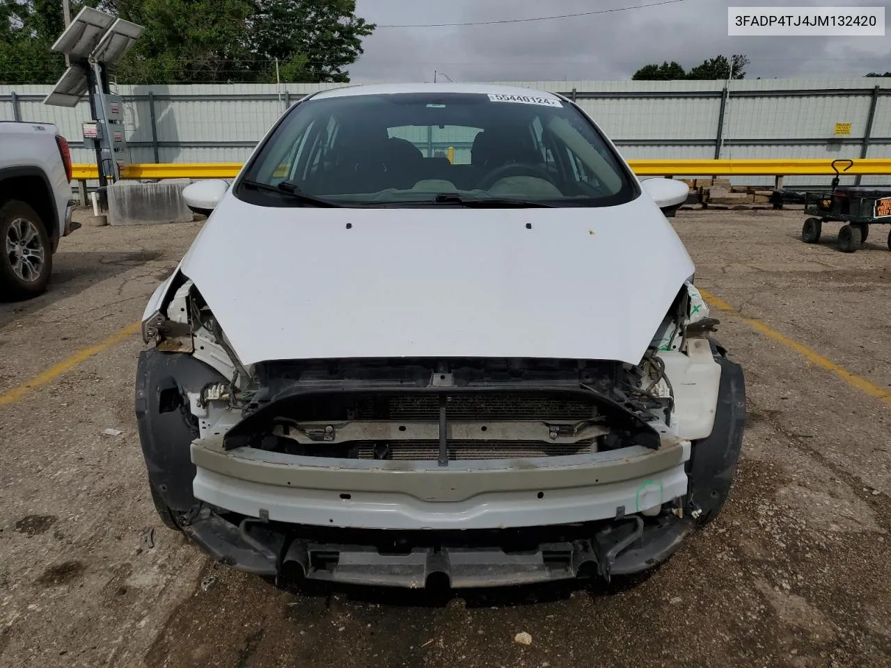 3FADP4TJ4JM132420 2018 Ford Fiesta S