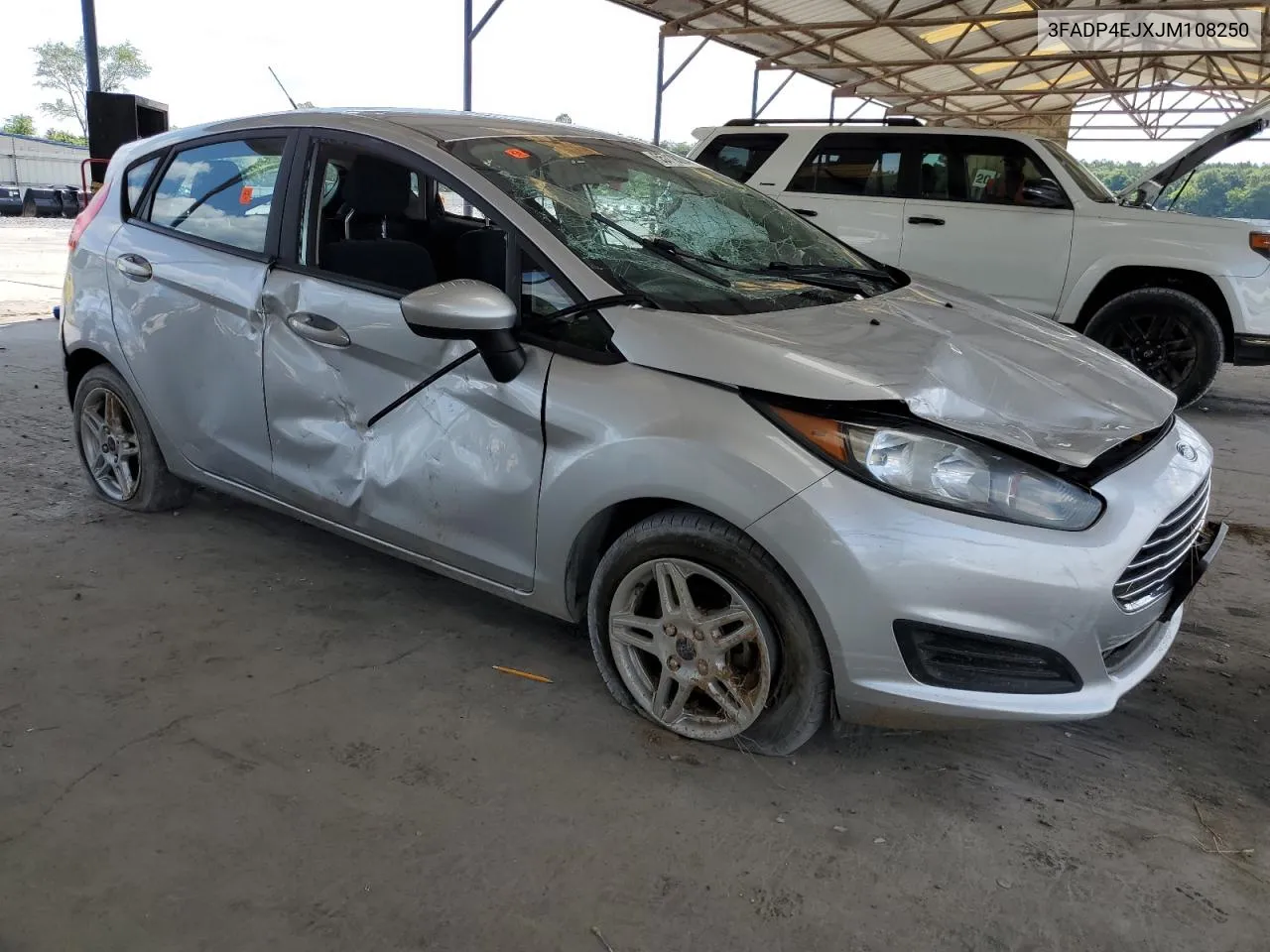 3FADP4EJXJM108250 2018 Ford Fiesta Se