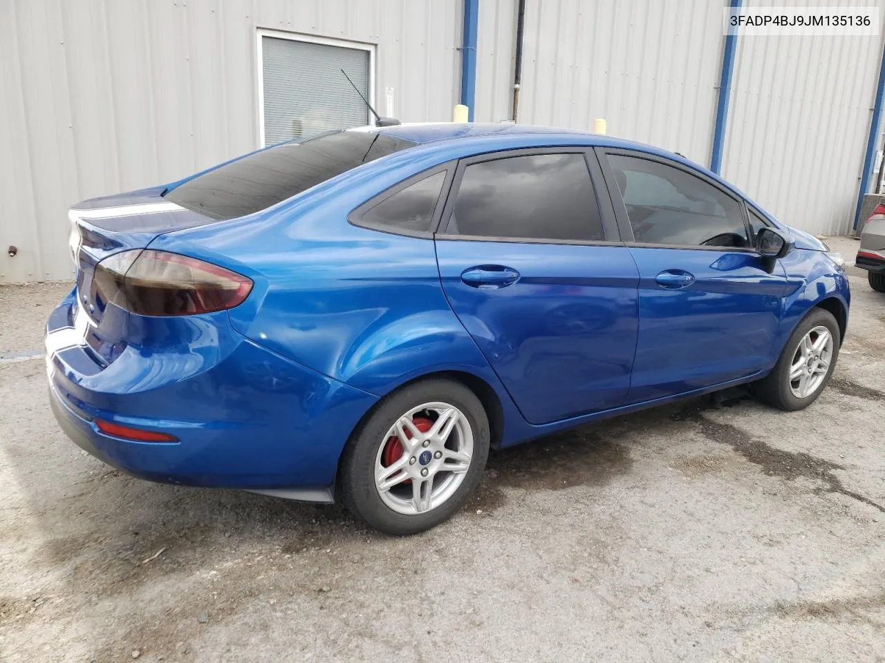 3FADP4BJ9JM135136 2018 Ford Fiesta Se